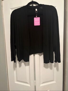 Women's Black Open-Front Lightweight Shrug